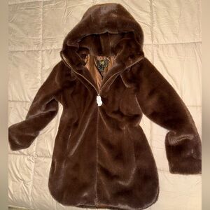 🔥NWT House of Harlow 1960🔥 Premium Quality Faux Fur Brown Hooded Coat